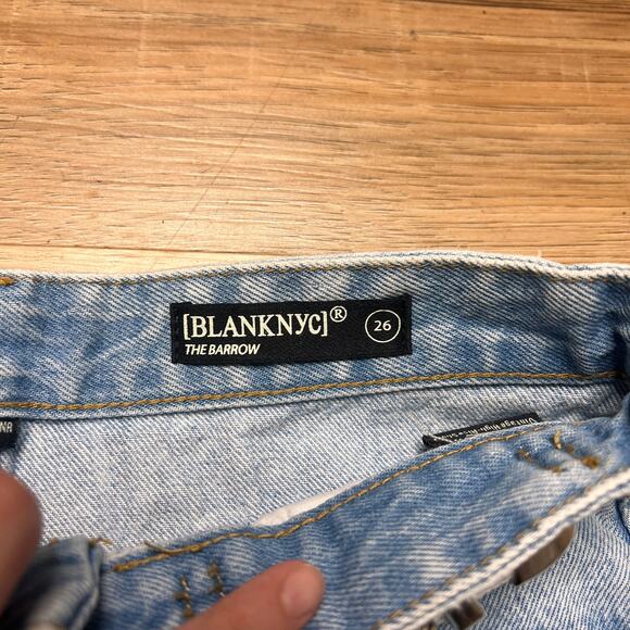 BLANKNYC "The Barrow" High-Rise Western Buckle Denim Shorts Size 26 - Picture 3 of 6